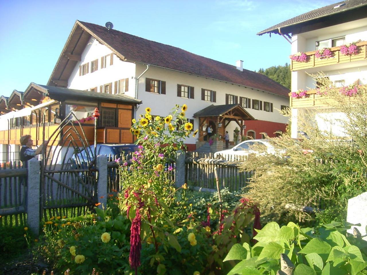 Landhotel Weingarten Haibach  Dış mekan fotoğraf